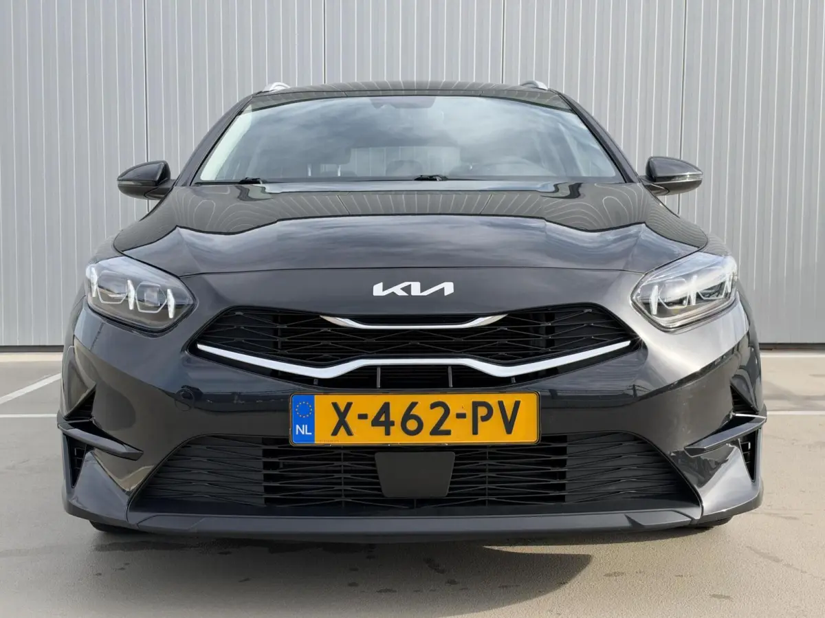 1.0 T-GDi DynamicPlusLine|NL-Auto|LED