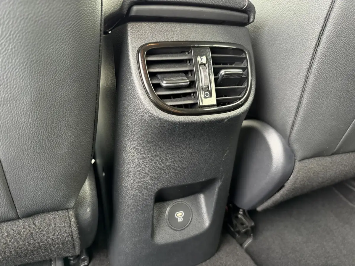 1.0 T-GDi DynamicPlusLine|NL-Auto|LED