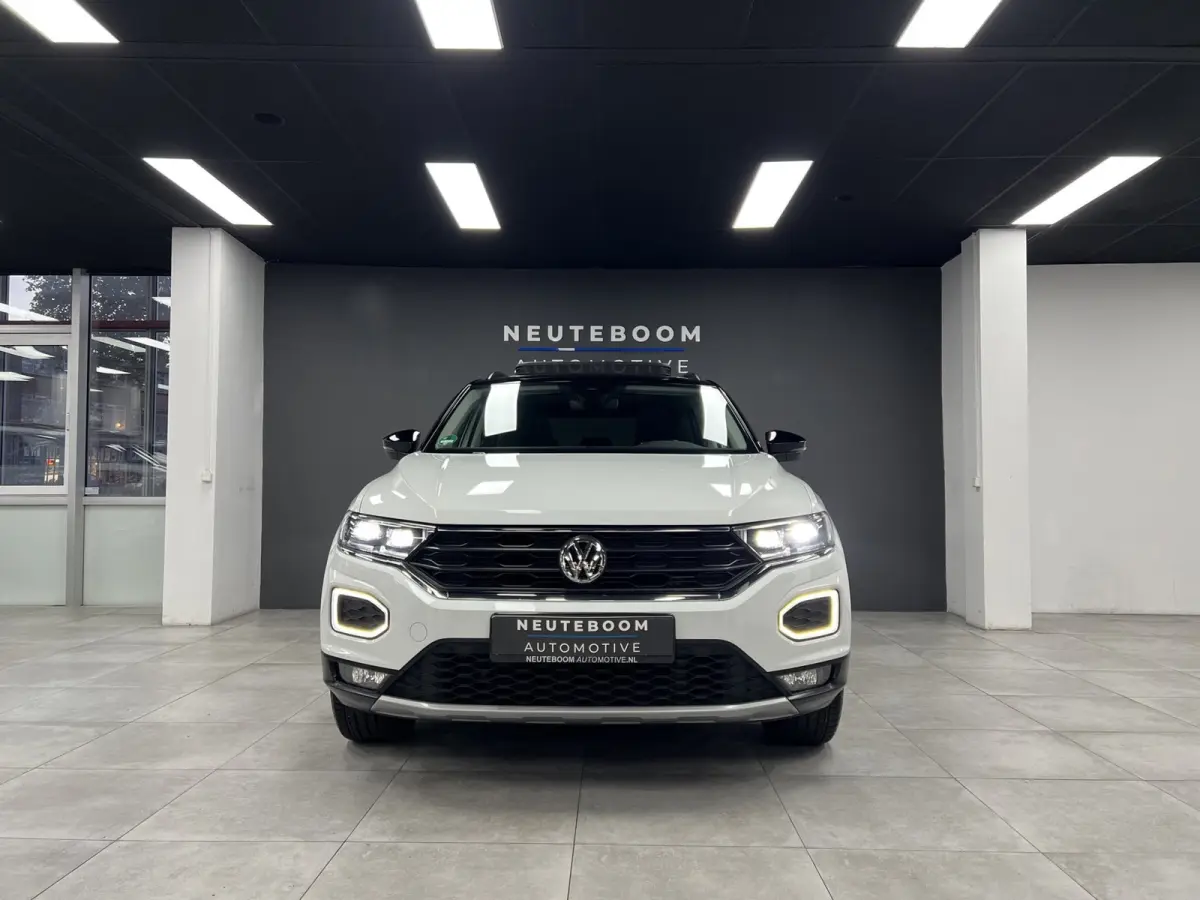 1.5 TSI | ACC | Camera | Pano | Virtual