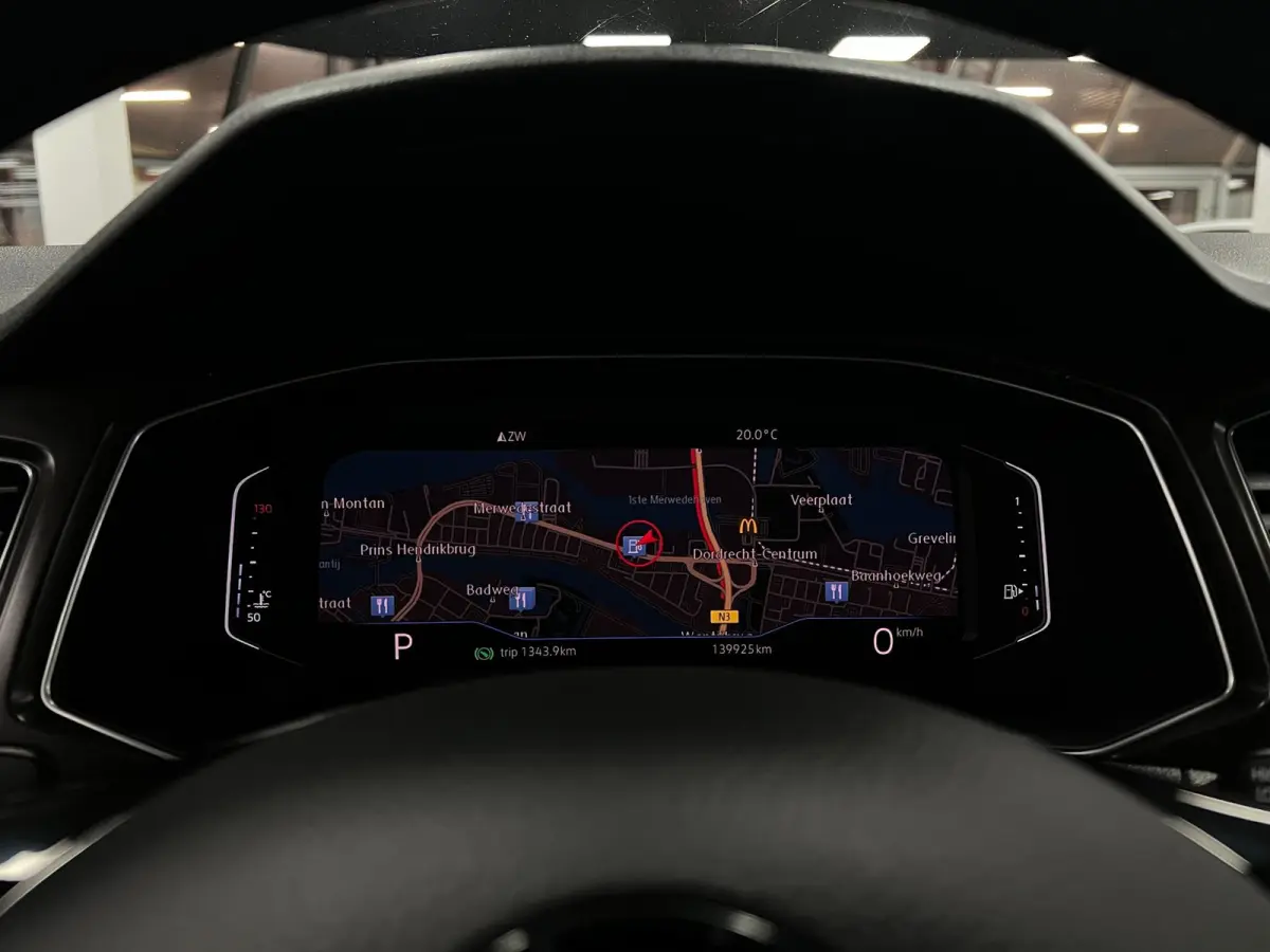 1.5 TSI | ACC | Camera | Pano | Virtual