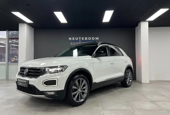 1.5 TSI | ACC | Camera | Pano | Virtual
