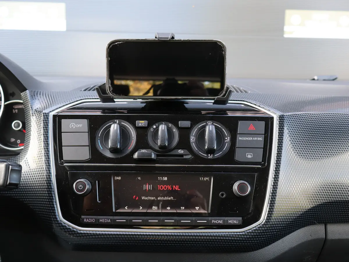Up! 1.0 BMT move up! BTW-auto I 1ste eig. I Airco I Radio I 5drs I NAP I CDV I Dealer OH I BTW-auto I