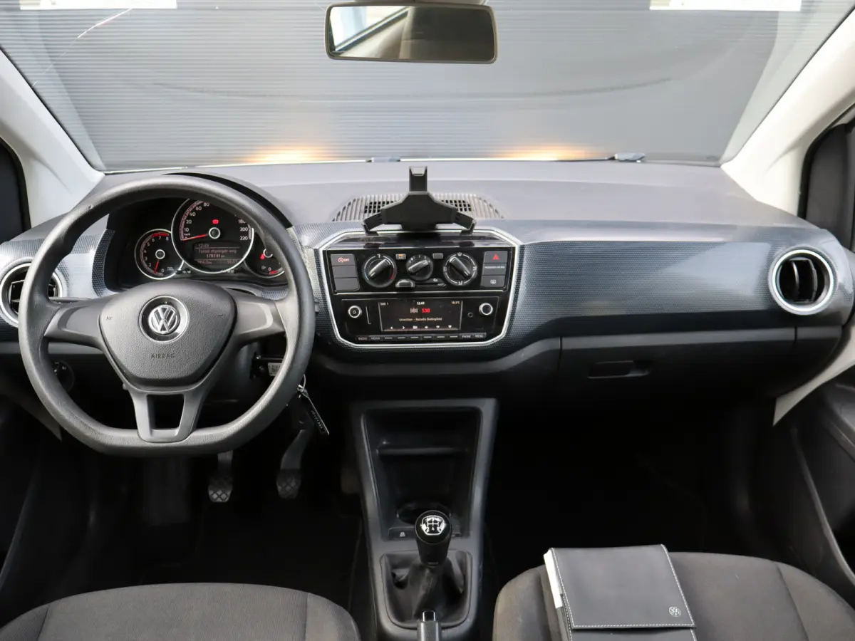 Up! 1.0 BMT move up! BTW-auto I 1ste eig. I Airco I Radio I 5drs I NAP I CDV I Dealer OH I BTW-auto I