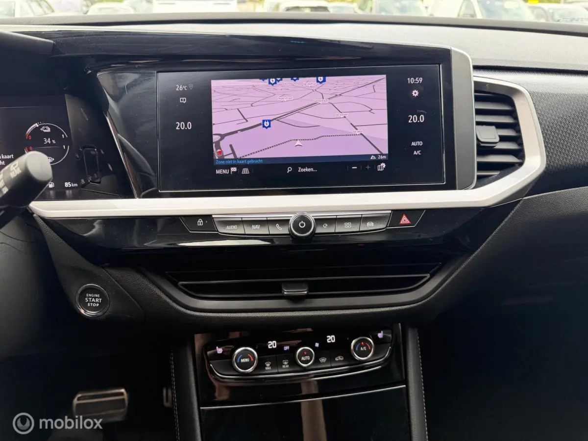 1.6 Turbo Plug-In Hybrid 4x4 GSe 300PK