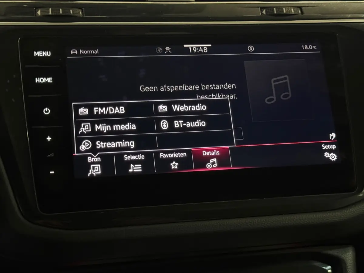 1.4 TSI eHybrid 3 X R-Line Blackstyle Pano 360 Keyless Headup 20 inch
