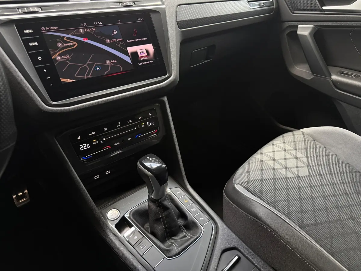 1.4 TSI eHybrid 3 X R-Line Blackstyle Pano Keyless Headup