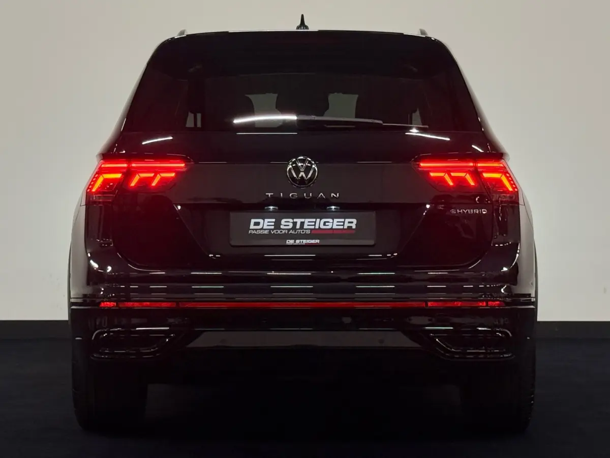 1.4 TSI eHybrid 3 x R-Line Pano 360 Keyless Matrix Led Sfeer 245PK