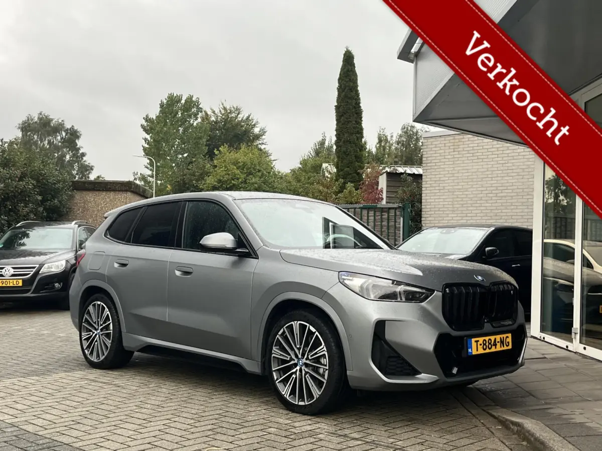 xDrive30 67 kWh 313PK MSPORT MEMORY+TREKH+H&K+360CAM