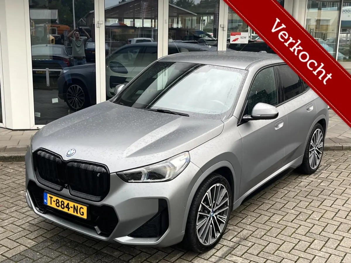 xDrive30 67 kWh 313PK MSPORT MEMORY+TREKH+H&K+360CAM