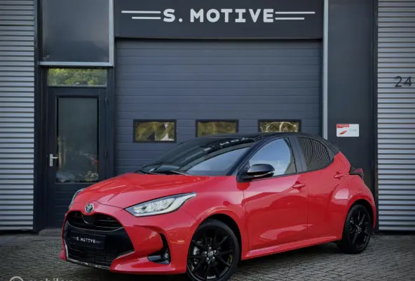 1.5 Hybrid Launch Edition Nieuw 19km! Camera, Stoelverwarming, Garantie tot 2029! Btw Auto, Led, Apple CarPlay en Android Auto.