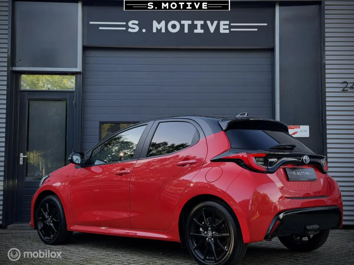 1.5 Hybrid Launch Edition Nieuw 19km! Camera, Stoelverwarming, Garantie tot 2029! Btw Auto, Led, Apple CarPlay en Android Auto.