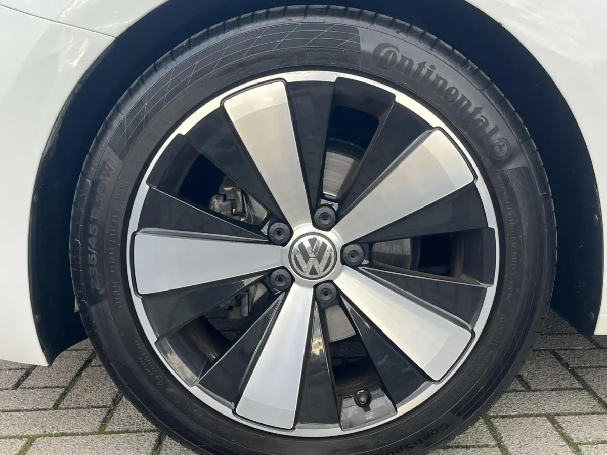 TSI SCHUIFDAK+18INCH NL AUTO 1E EIGENAAR!