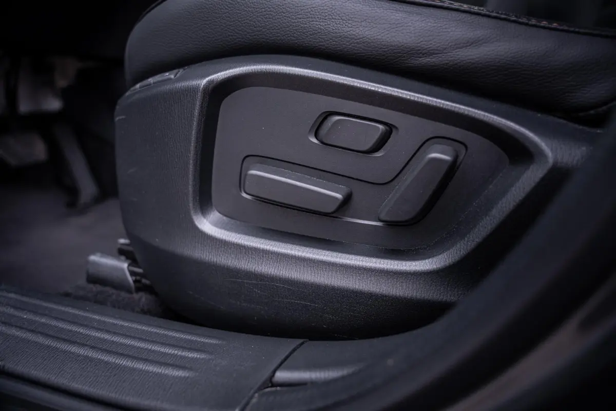 2.0 SkyActiv-G 165 Luxury Org.NL|Leder|Bose|Memory|360°|Trekhaak|HuD|Stoelkoeling|Dealeronderhouden