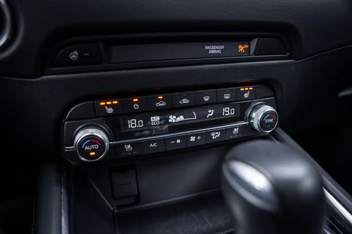 2.0 SkyActiv-G 165 Luxury Org.NL|Leder|Bose|Memory|360°|Trekhaak|HuD|Stoelkoeling|Dealeronderhouden
