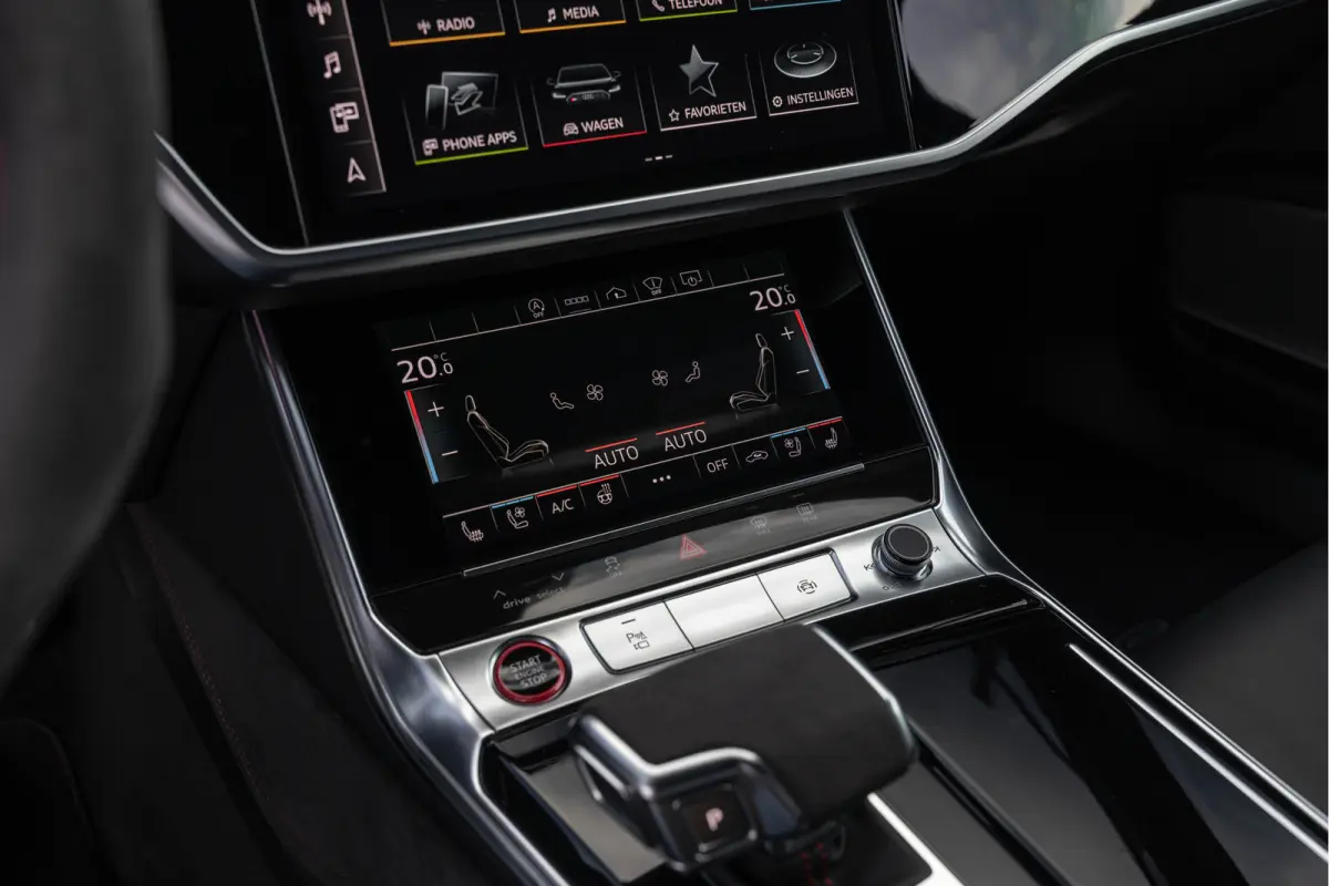 4.0 TFSI Quattro Keramisch Dynamic+ Vossen Full PPF Eventuri Luchtv.