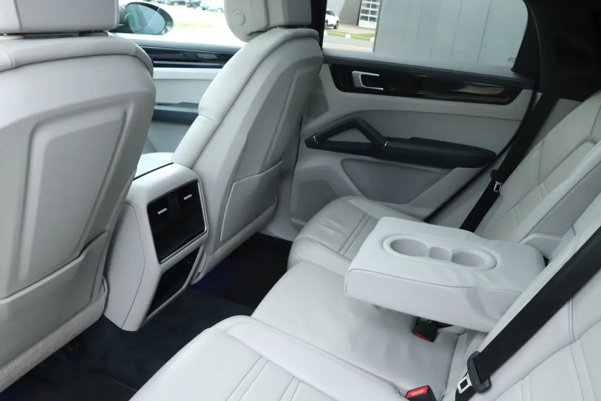 3.0 E-Hybrid | Sport Chrono | ACC | Bose | Sterrenhemel!