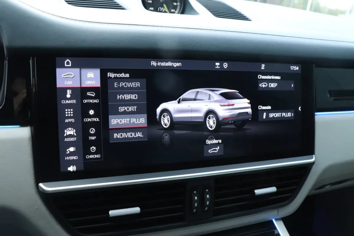 3.0 E-Hybrid | Sport Chrono | ACC | Bose | Sterrenhemel!