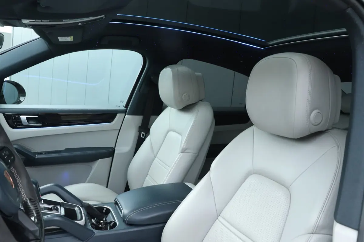 3.0 E-Hybrid | Sport Chrono | ACC | Bose | Sterrenhemel!