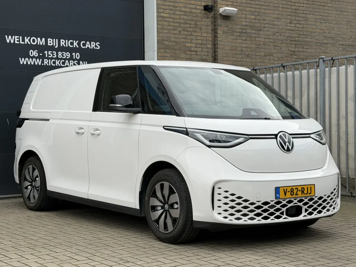 Business 77 kWh 204PK WLTP 408 KM CarPlay/Cruise Control/PDC