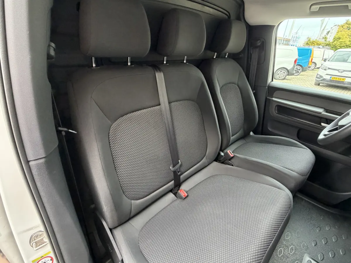 Business 77 kWh 204PK WLTP 408 KM CarPlay/Cruise Control/PDC
