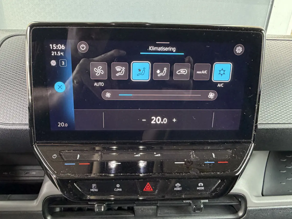 Business 77 kWh 204PK WLTP 408 KM CarPlay/Cruise Control/PDC