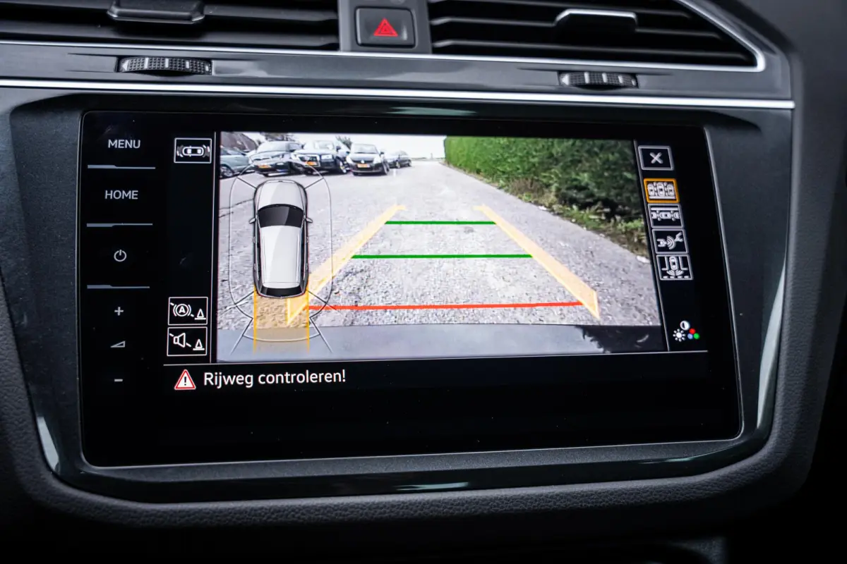 1.4 TSI eHybrid R-Line Trekhaak|IQ.Light|Camera|ACC|Carplay|20''