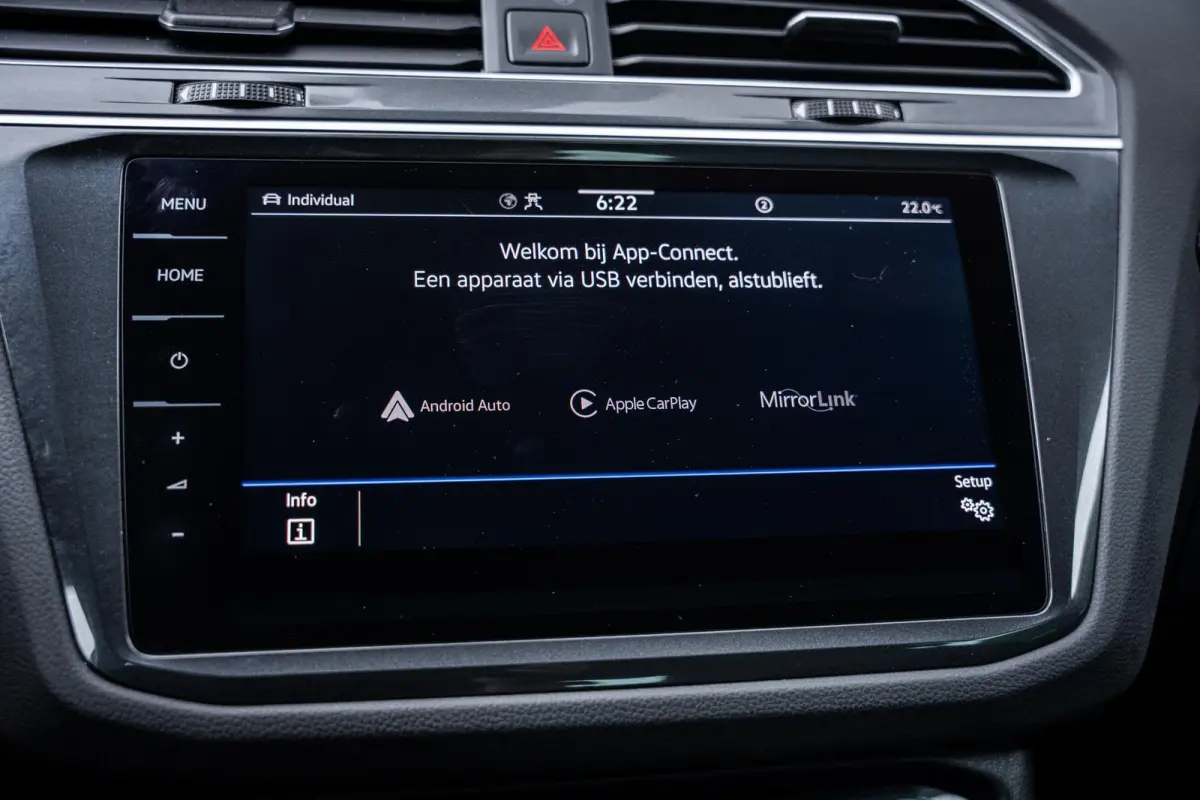1.4 TSI eHybrid R-Line Trekhaak|IQ.Light|Camera|ACC|Carplay|20''