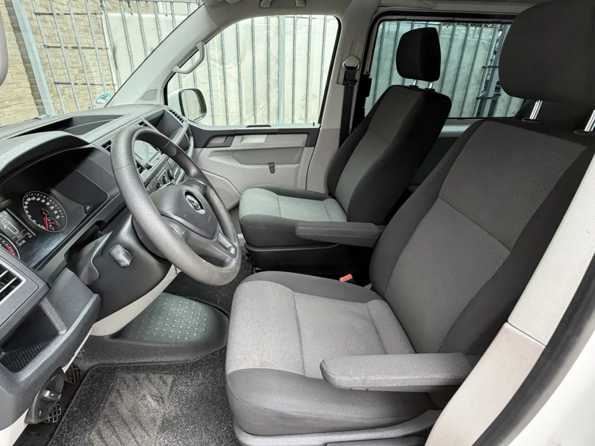 2.0 TDI L2H1 150 PK Euro 6 DC Comfortline Plus CarPlay/Trekhaak/Navigatie