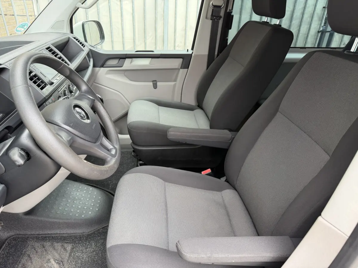 2.0 TDI L2H1 150 PK Euro 6 DC Comfortline Plus CarPlay/Trekhaak/Navigatie