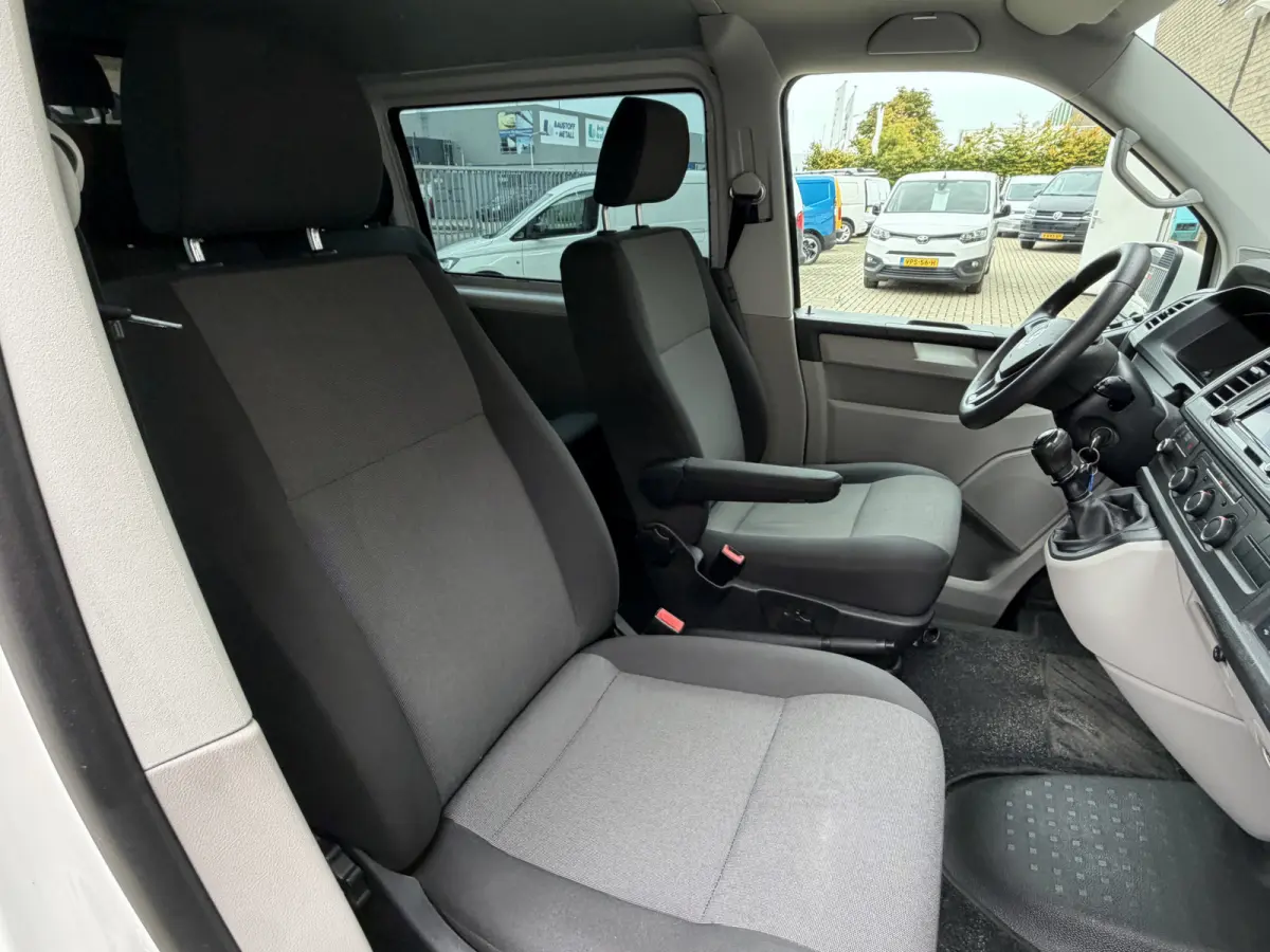 2.0 TDI L2H1 150 PK Euro 6 DC Comfortline Plus CarPlay/Trekhaak/Navigatie