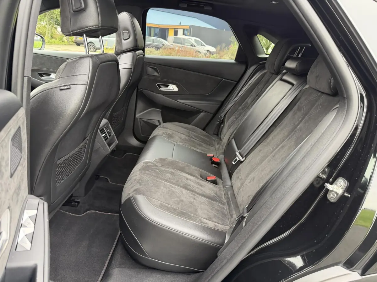 E-Tense 225pk Performance Line+
