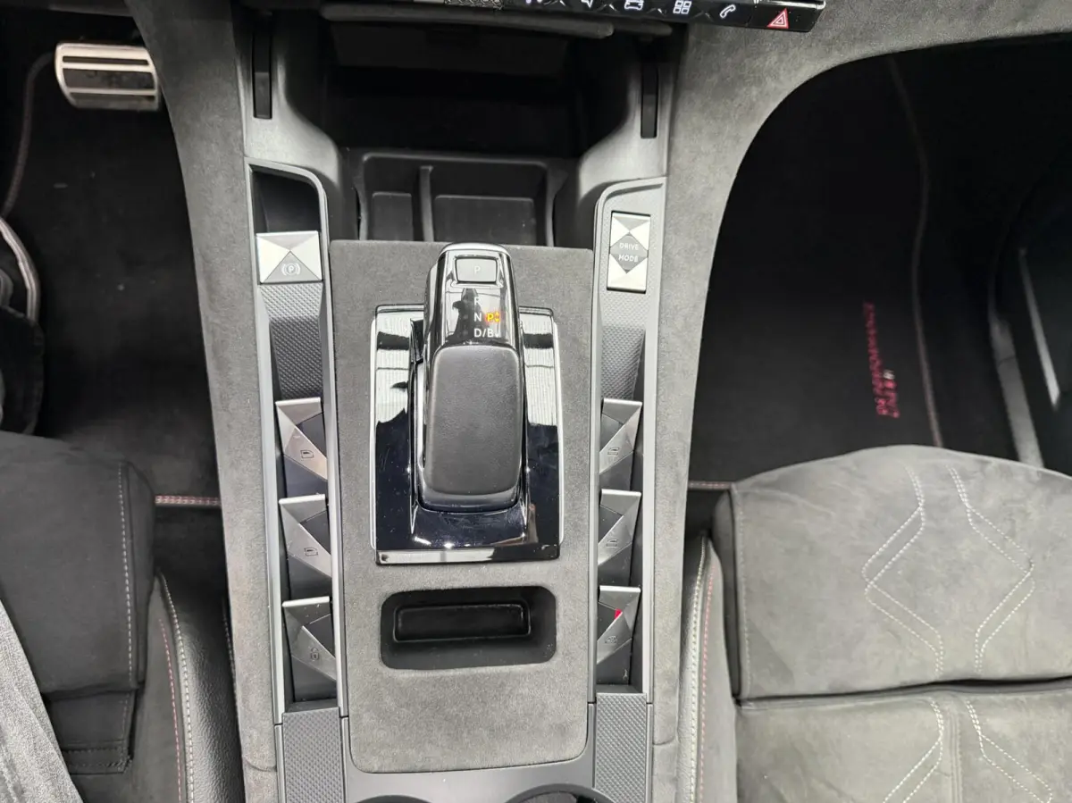 E-Tense 225pk Performance Line+