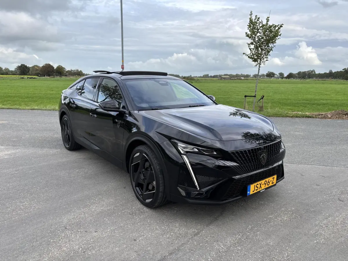 1.6 Plug-HYbrid 225pk NL GT Pano+alcantara