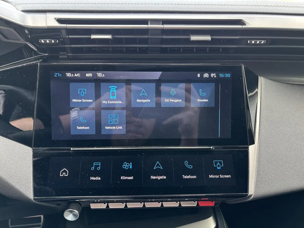 1.6 Plug-HYbrid 225pk NL GT Pano+alcantara