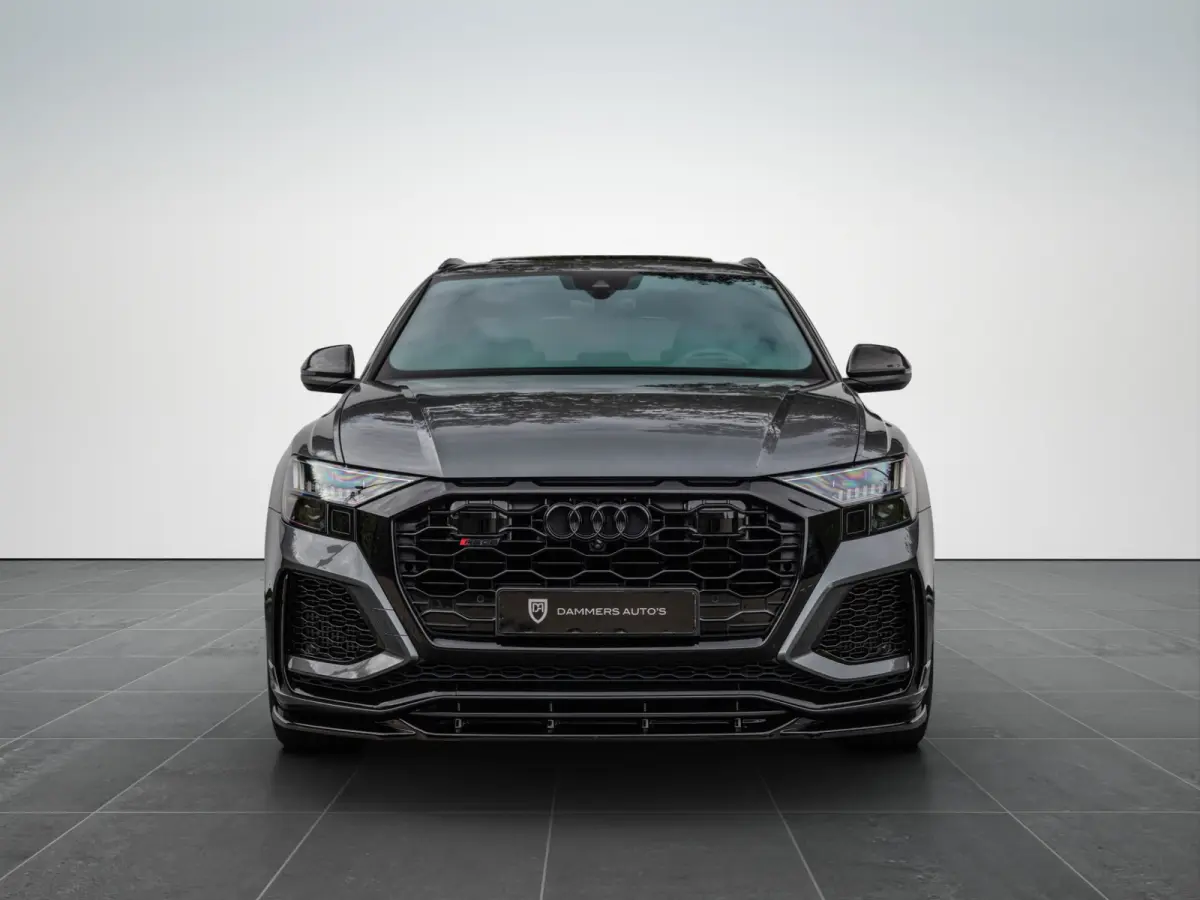 RSQ8 4.0 TFSI 600pk Quattro Keramisch Dynamic+ Standkachel HuD B&O Trekhaak
