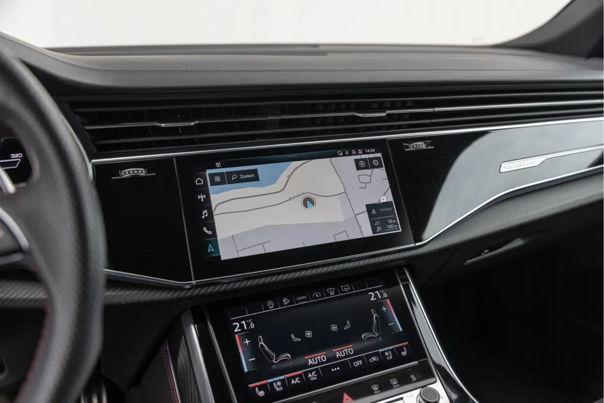 RSQ8 4.0 TFSI 600pk Quattro Keramisch Dynamic+ Standkachel HuD B&O Trekhaak