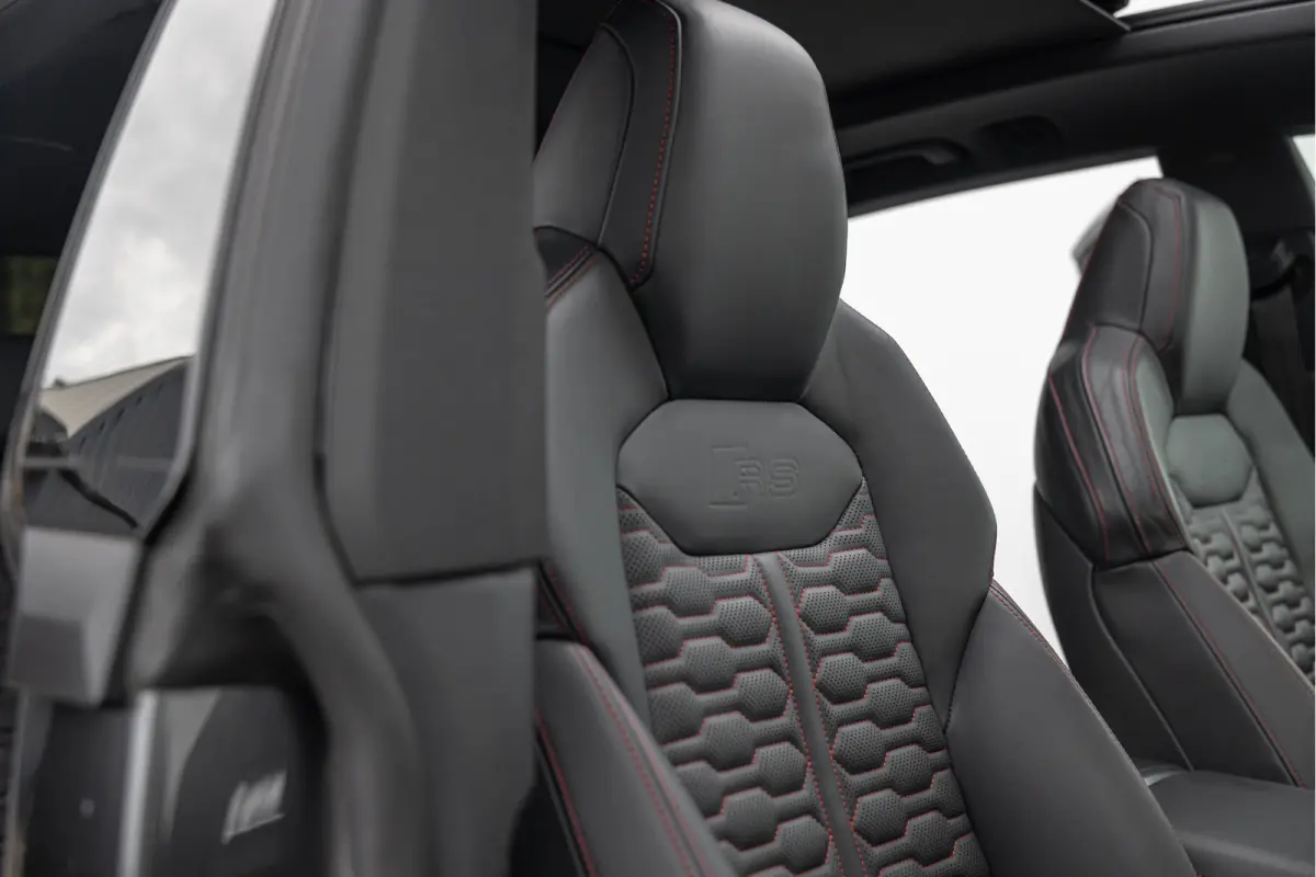 RSQ8 4.0 TFSI 600pk Quattro Keramisch Dynamic+ Standkachel HuD B&O Trekhaak