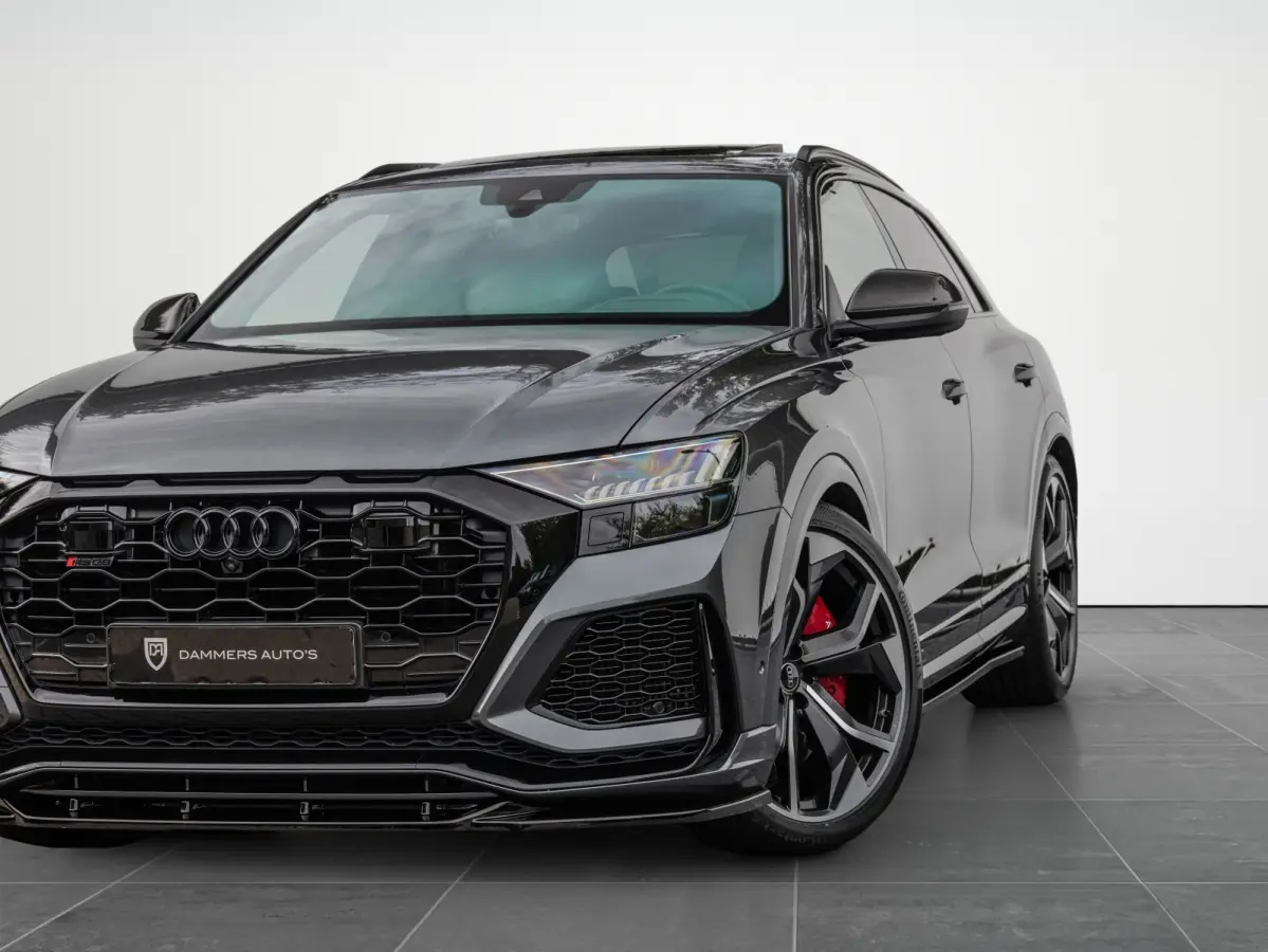RSQ8 4.0 TFSI 600pk Quattro Keramisch Dynamic+ Standkachel HuD B&O Trekhaak
