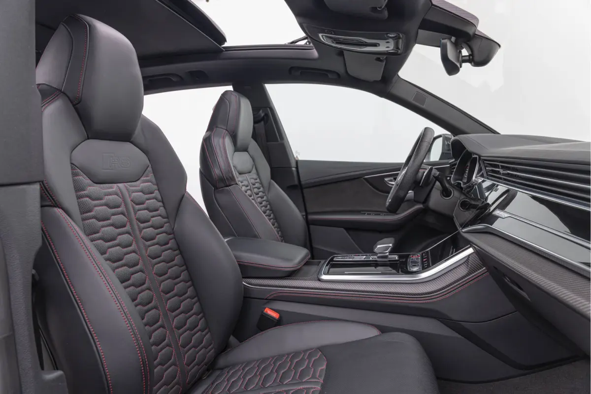 RSQ8 4.0 TFSI 600pk Quattro Keramisch Dynamic+ Standkachel HuD B&O Trekhaak