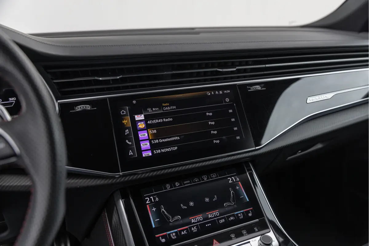 RSQ8 4.0 TFSI 600pk Quattro Keramisch Dynamic+ Standkachel HuD B&O Trekhaak