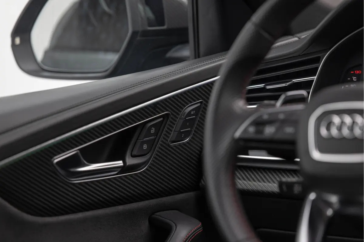 RSQ8 4.0 TFSI 600pk Quattro Keramisch Dynamic+ Standkachel HuD B&O Trekhaak