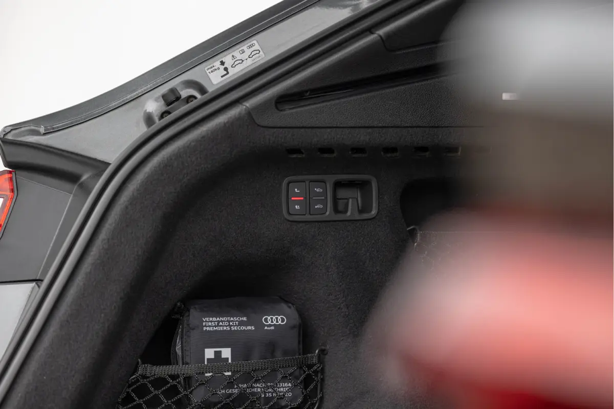 RSQ8 4.0 TFSI 600pk Quattro Keramisch Dynamic+ Standkachel HuD B&O Trekhaak