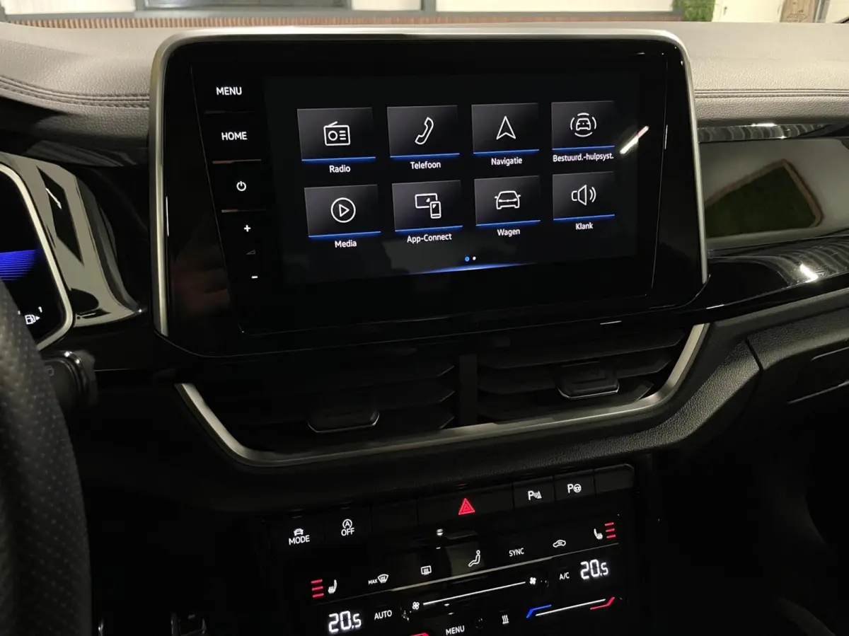 1.5 TSI R-Line/ Cam/ Keyless/ Pano/ 19''LMV/ IQ LED/ Trekhaak