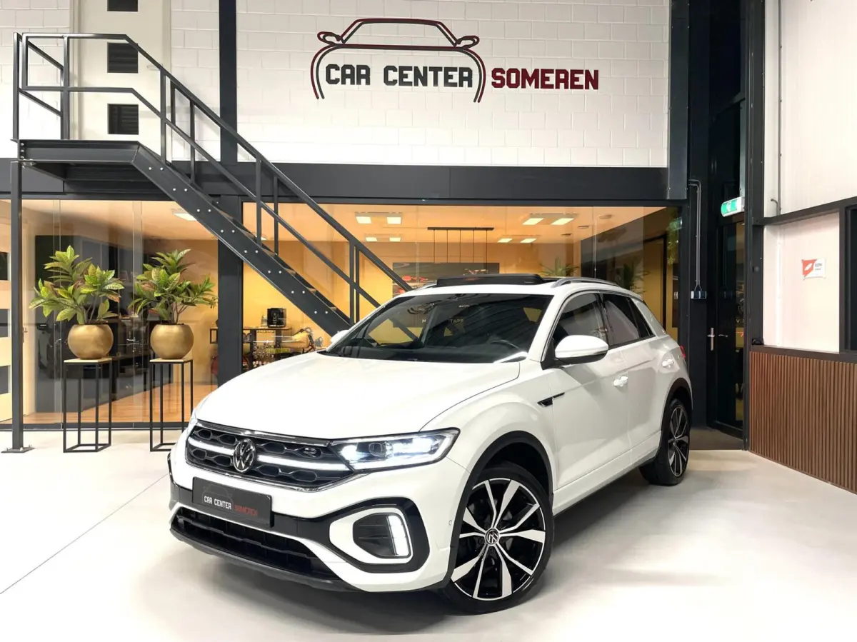 1.5 TSI R-Line/ Cam/ Keyless/ Pano/ 19''LMV/ IQ LED/ Trekhaak