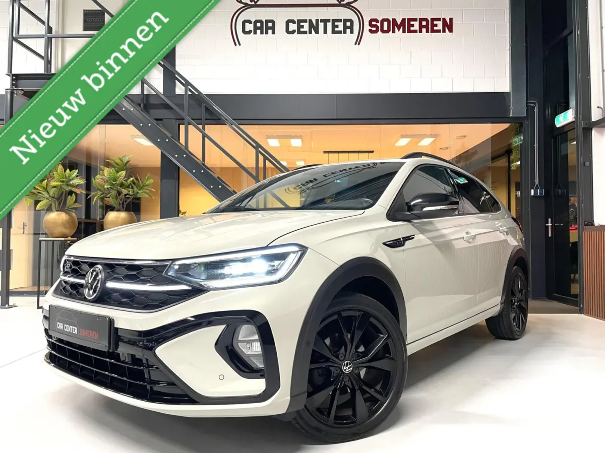 1.0 TSI R-Line Black Style/ Cam/ Keyless/ IQ LED/ 18''LMV/ CarPlay