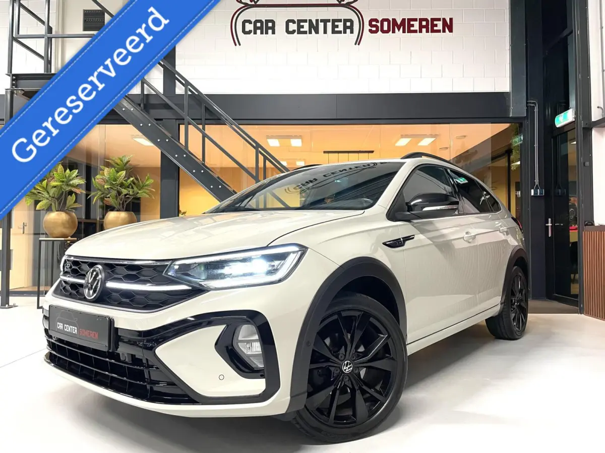 1.0 TSI R-Line Black Style/ Cam/ Keyless/ IQ LED/ 18''LMV/ CarPlay