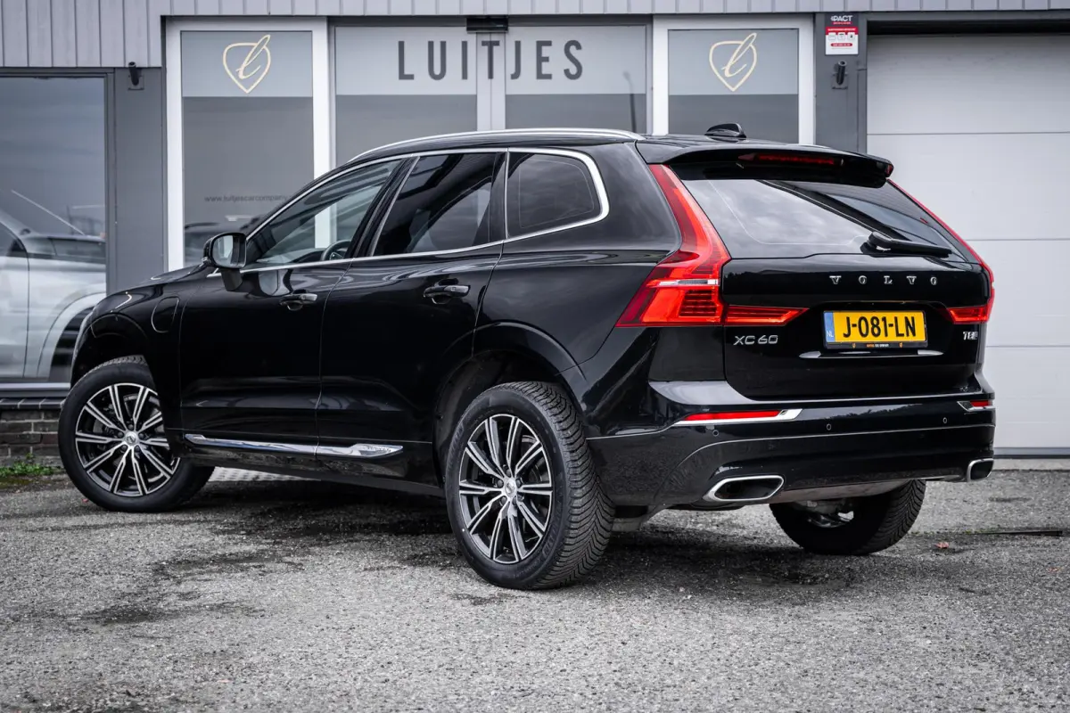 2.0 T8 Plug-In Hybrid AWD Inscription Pano-dak|H&K|ACC|Leder|Trekhaak|Camera|Memory|Winter-pakket