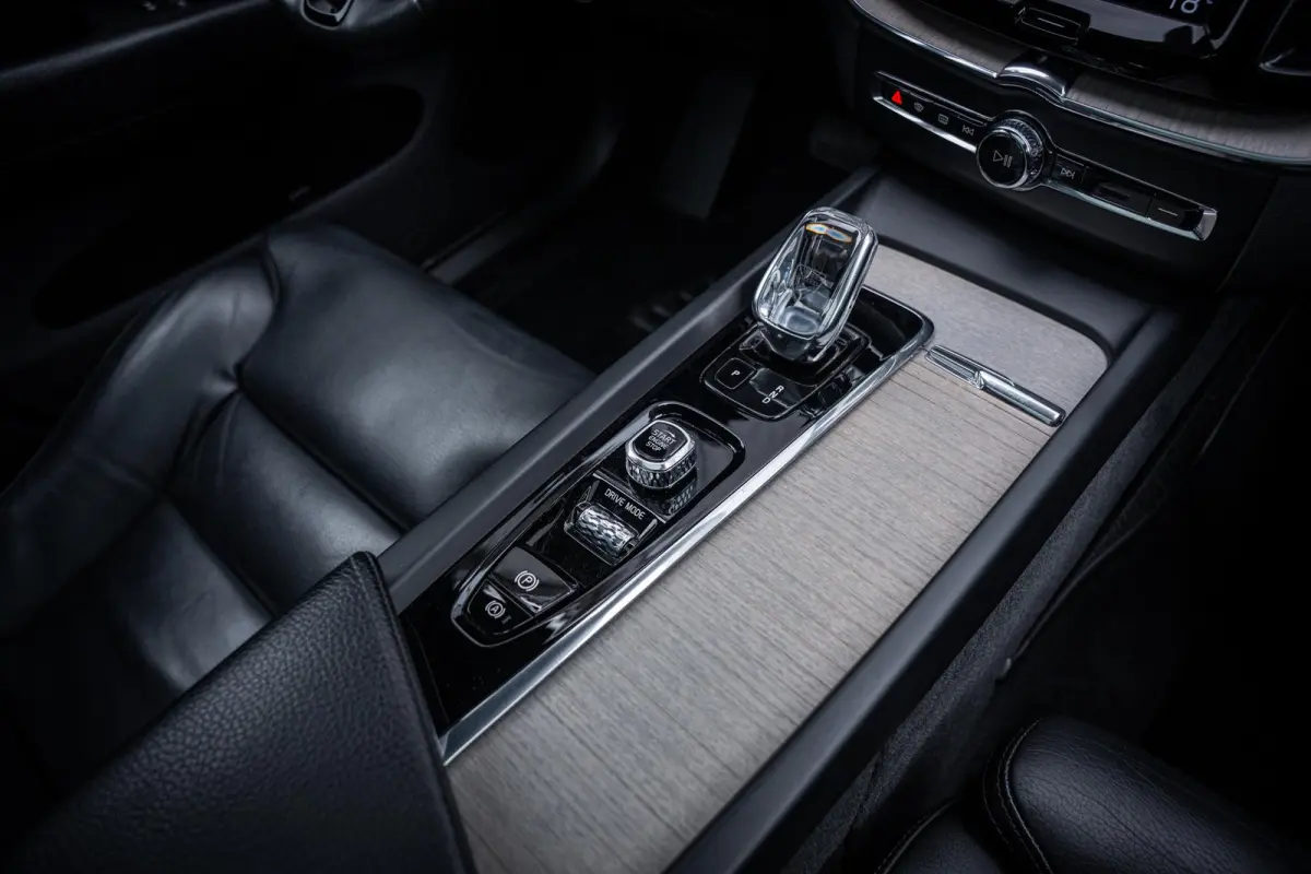2.0 T8 Plug-In Hybrid AWD Inscription Pano-dak|H&K|ACC|Leder|Trekhaak|Camera|Memory|Winter-pakket