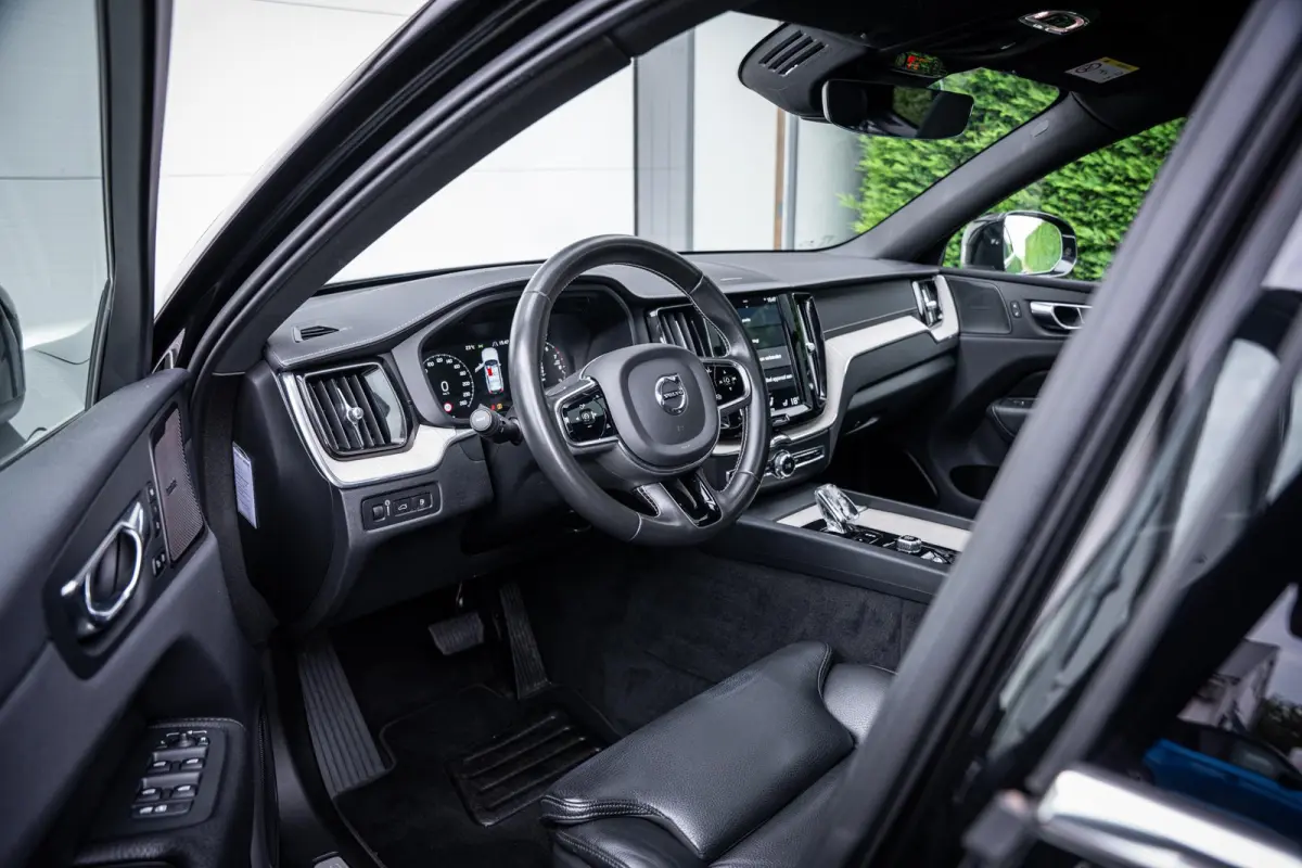 2.0 T8 Plug-In Hybrid AWD Inscription Pano-dak|H&K|ACC|Leder|Trekhaak|Camera|Memory|Winter-pakket