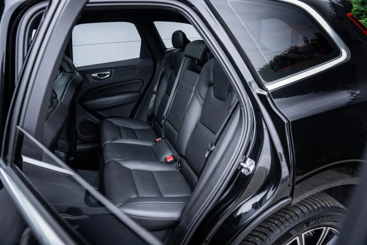 2.0 T8 Plug-In Hybrid AWD Inscription Pano-dak|H&K|ACC|Leder|Trekhaak|Camera|Memory|Winter-pakket
